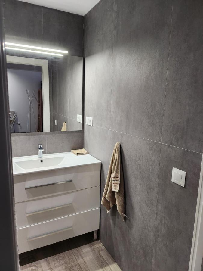 Apartamento Cerca A La Playa 푸엔히롤라 외부 사진